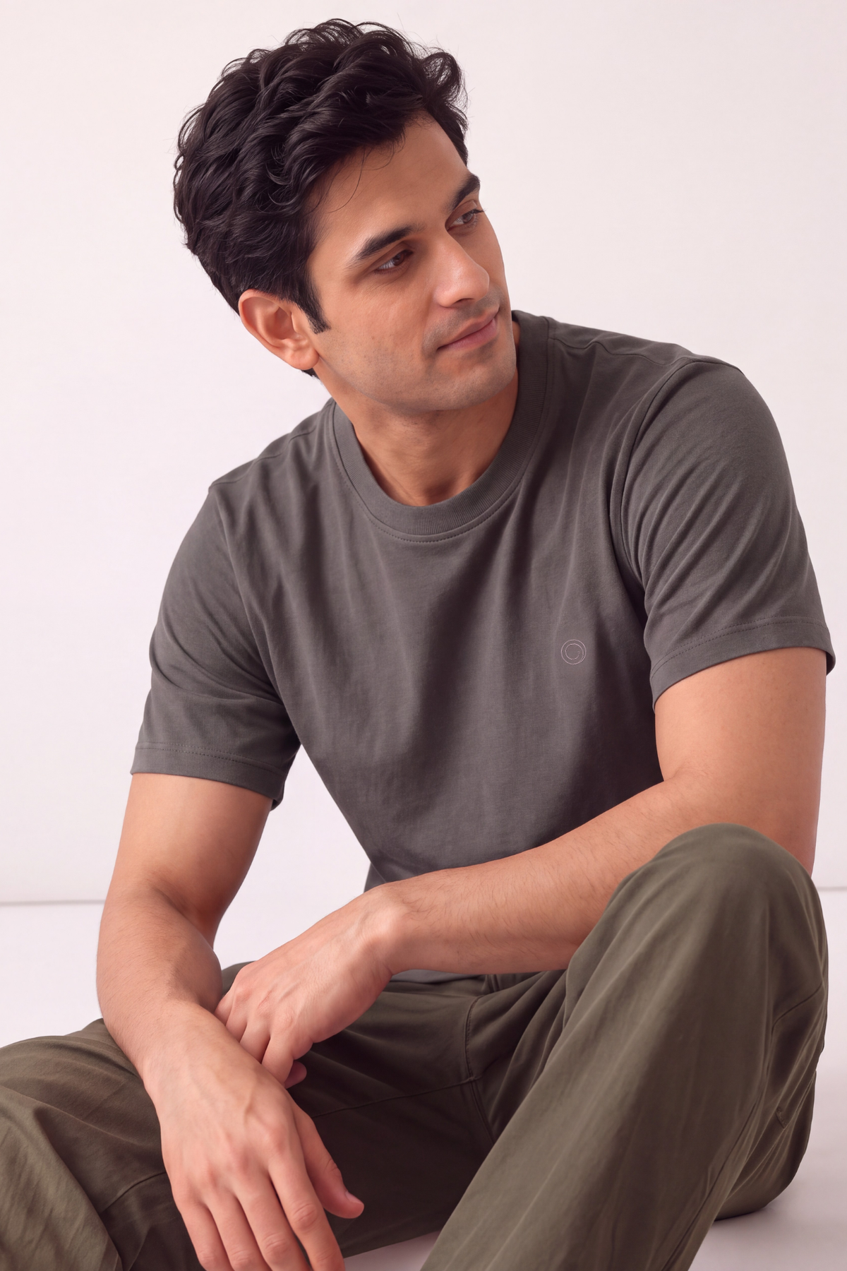 grey-luxury-heavy-crew-210-gsm