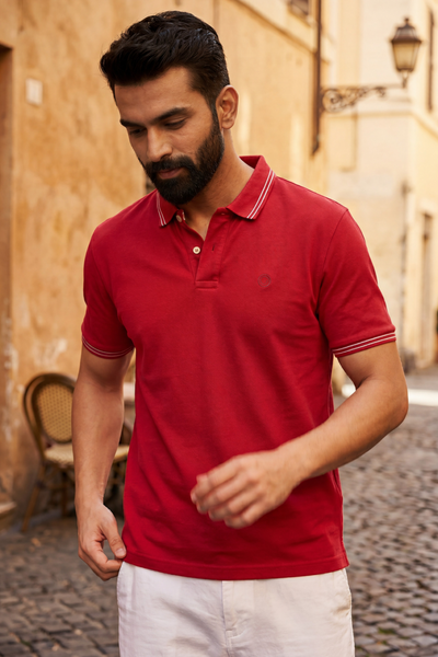 Red / S