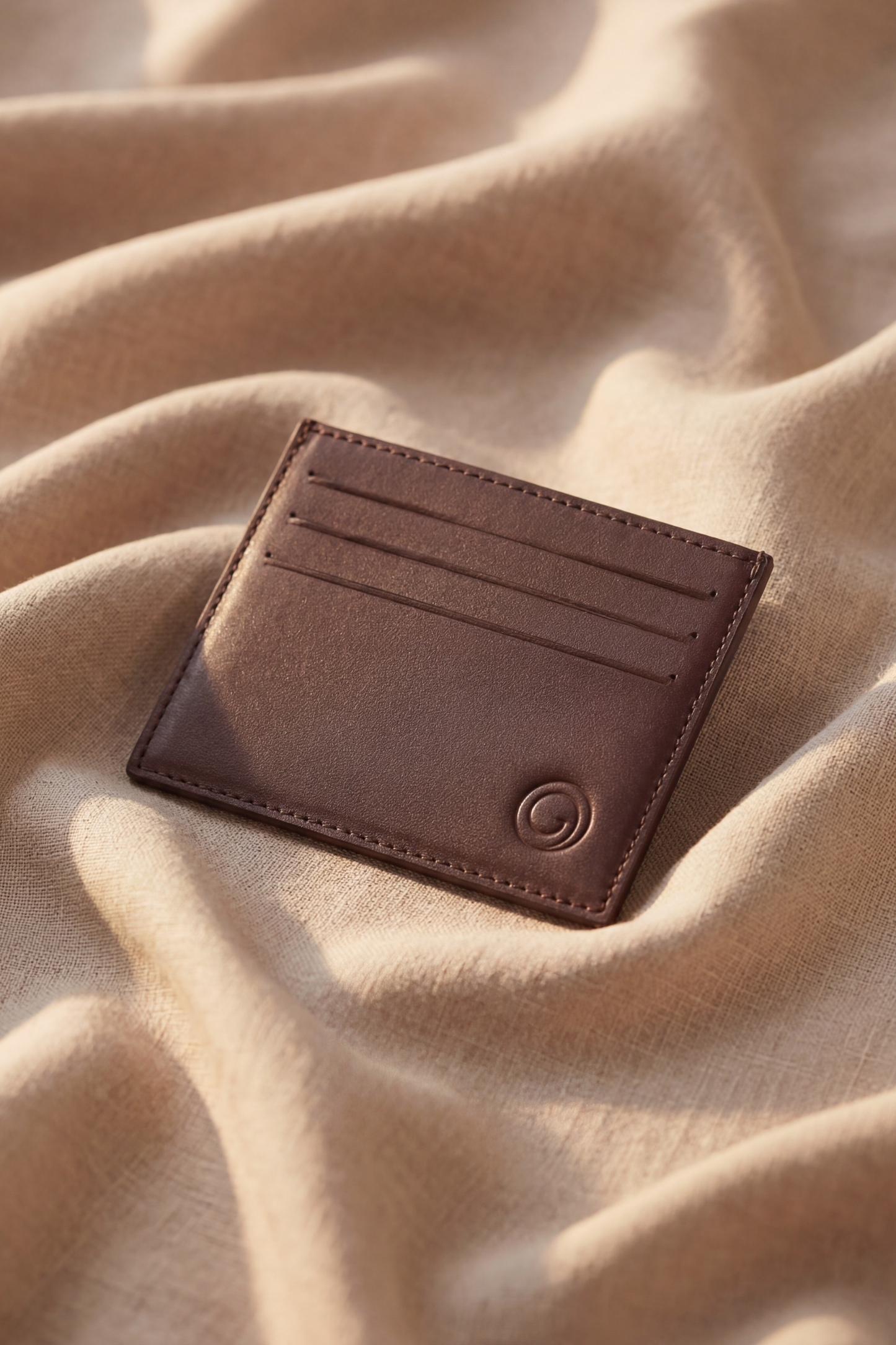 brown-full-grain-textured-leather-card-holder-luxury-collection
